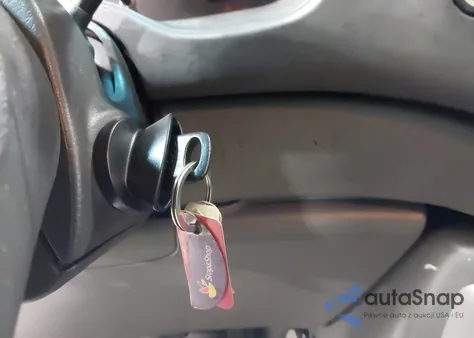 2003 Ford E-350 Super Duty Xl/Xlt из США, поврежденный, VIN 1FBSS31L33HB26182